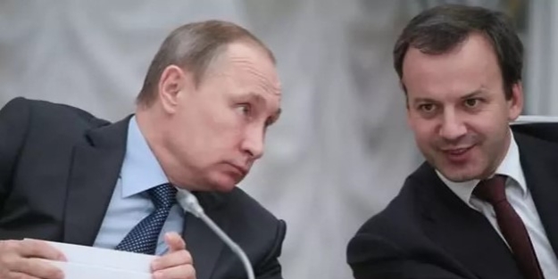 Rusya'da Ukrayna istifası!