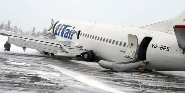 Uçağın kuyruğu iniş sırasında piste çarptı! Tehlikeli anlar kaydedildi