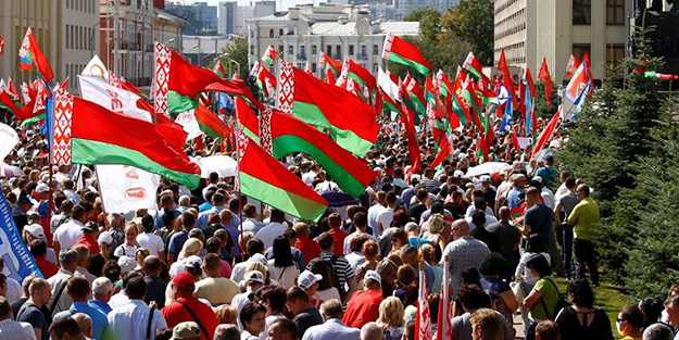 Darbe tehlikesi yaşayan ülke ile ilgili Rusya’dan yeni açıklama