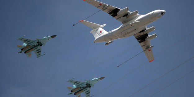 Rusya Ermenistan'a takviye jet gönderdi!