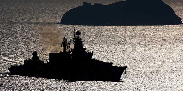 Rusya'dan flaş açıklama: O gemiler alıkonuldu mu?