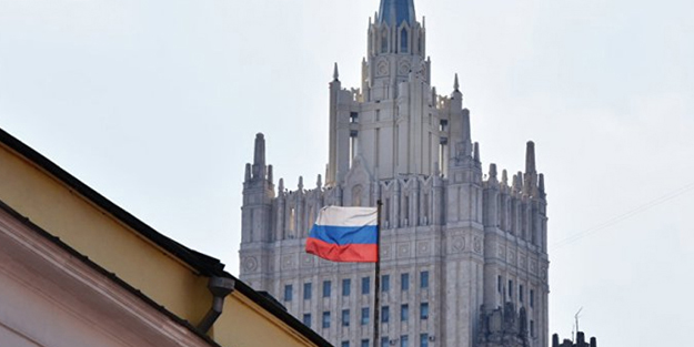 Rusya'dan flaş karar! 3 ülkenin konsolosluklarını kapattı