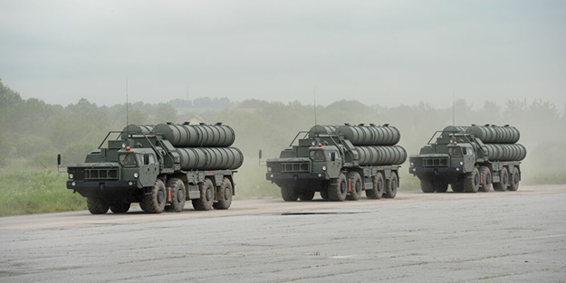Rusya'dan flaş S-400 açıklaması: Türk ortaklarımız boyun eğmeyecek