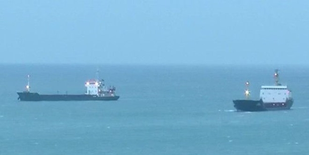 Rusya'dan gelen tanker balıkçı teknesi ile çarpıştı!