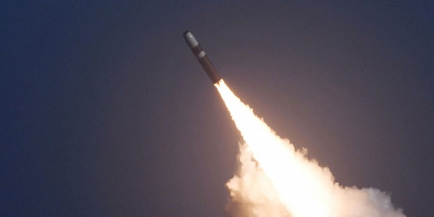 Rusya'dan gözdağı! Kıtalararası balistik füze denemesi yaptı