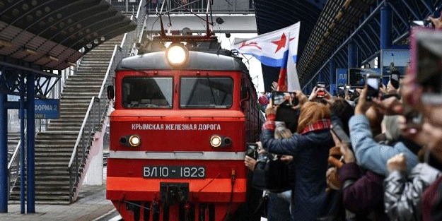 Rusya'dan Kırım'a gelen tren sonrası harekete geçtiler