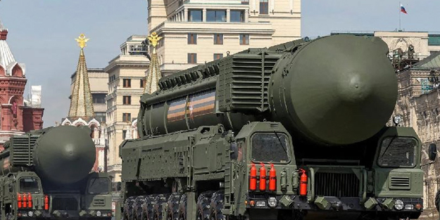 Rusya'dan nükleer kapasiteli uygulama: 'Yars' tatbikata çıktı