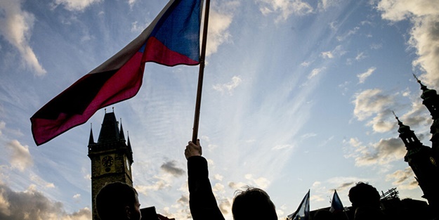 Rusya'dan o ülkeye gözdağı: Buna göz yummayız