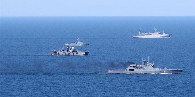 Rusya'dan Pasifik Okyanusu'nda tatbikat