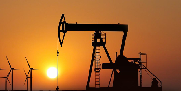 Rusya'dan petrol resti açıklaması: Aralık'tan itibaren petrol ürünleri o ülkelere satış yapmayacağız!