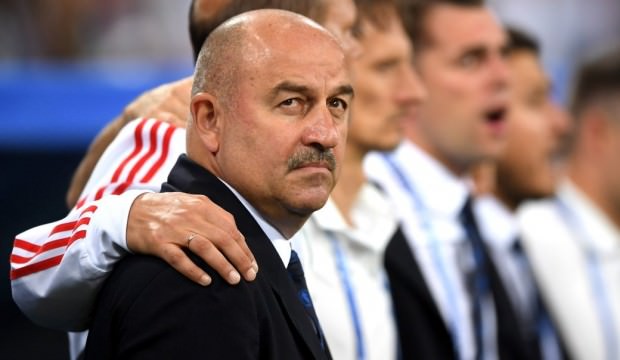 Rusya'dan Stanislav Cherchesov'a yeni sözleşme!