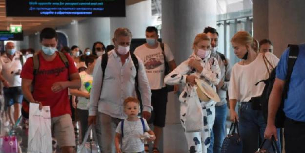Rusya'dan Türkiye'ye akın ettiler! O ilimize gelen turist sayısı arıyor! Oranı açıklandı