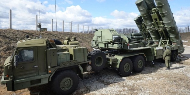 Rusya'dan Türkiye'ye S-400'lerle gözdağı