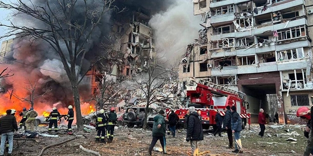 Rusya'dan Ukrayna'ya füze saldırısı: Çok sayıda ölü ve yaralı var