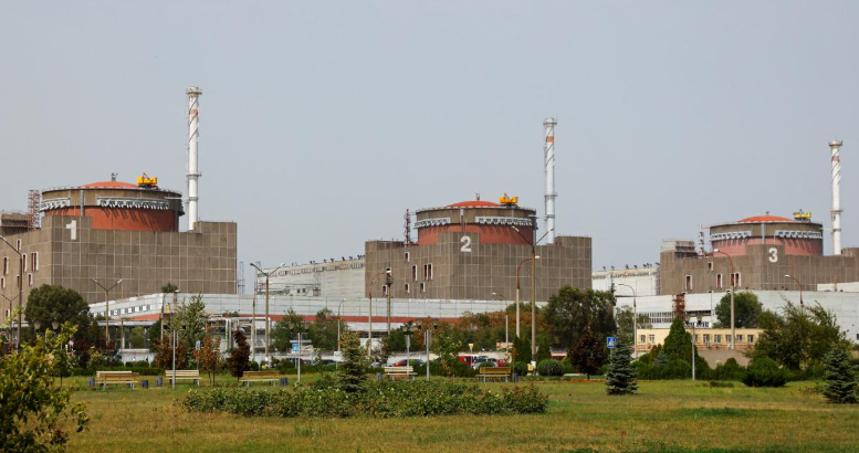 Rusya'dan Ukrayna'ya yeni saldırı: Zaporijya Nükleer Santrali'ni vurdu
