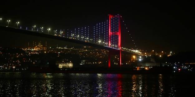 Rusya’dan yola çıkmıştı! Ayçiçeği yağı yüklü gemi İstanbul Boğazı'ndan geçti