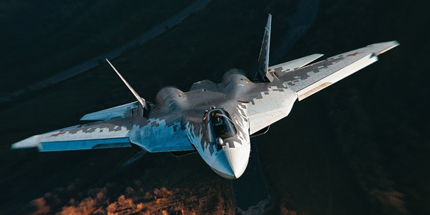 Rusya'nın Su-57 savaş uçağında kritik gelişme