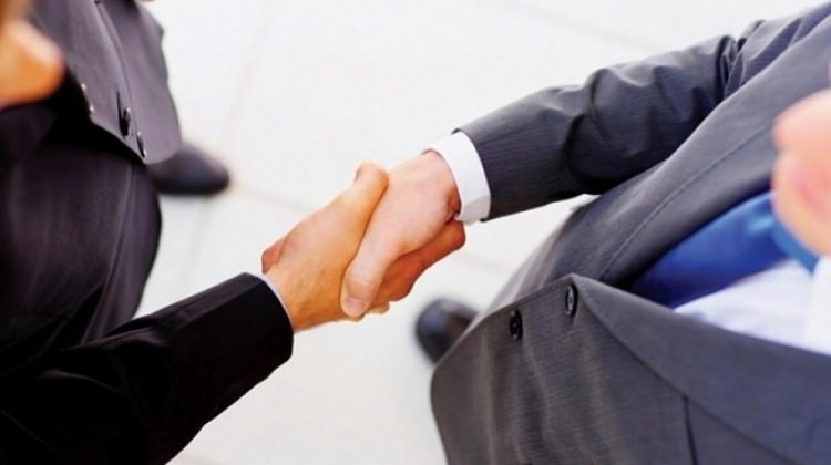 Rusya'ya 1 yıl 11 ay sonra ilk domates satışı