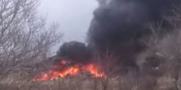 Rus savaş uçağı düştü!