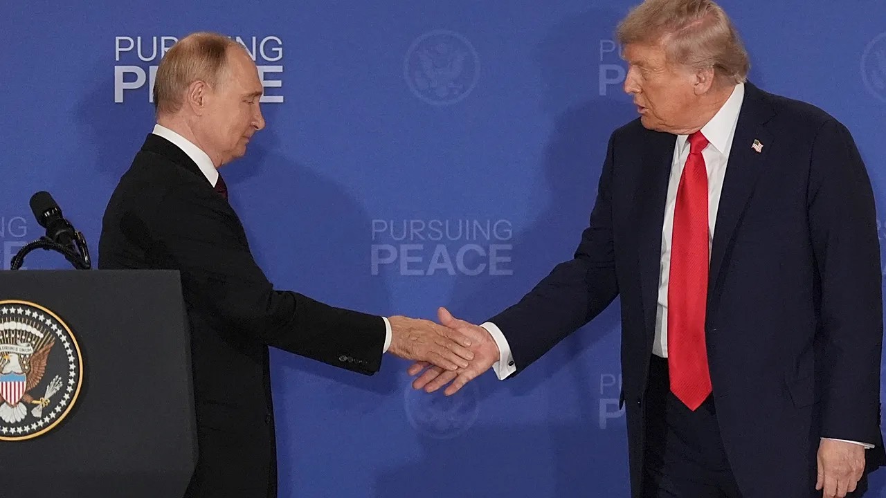 Rusya'ya karşı AB elçisi, ABD'nin yaptırımları uygulama politikasına geri dönmesini istiyor