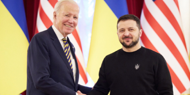 Rusya'ya karşı yapılan yaptırımda ABD'nin Ukrayna’ya verdiği finans desteği geldi mi? Sözünü yerine getirecek mi? Kritik hamle