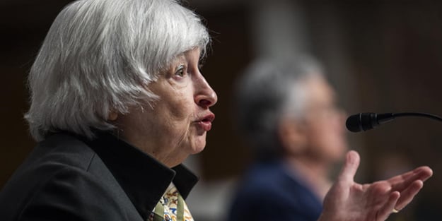 Rusya'ya şok! Rus Bakanın konuşması sırasında ABD'li Bakan bakın ne yaptı