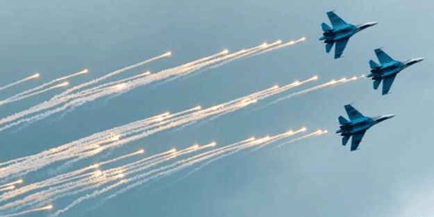 Rusya'yı ülkelerini korumaya davet ettiler! Rus savaş uçakları hemen bölgeye gitti