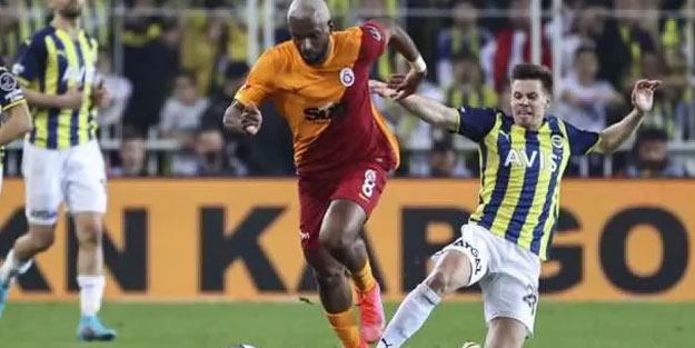 Ryan Babel'den derbi sonrası açıklama