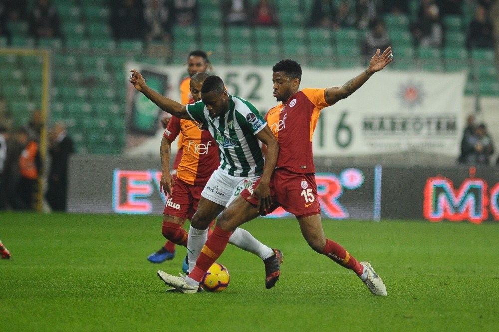 Ryan Donk’un sözleşmesi uzadı 