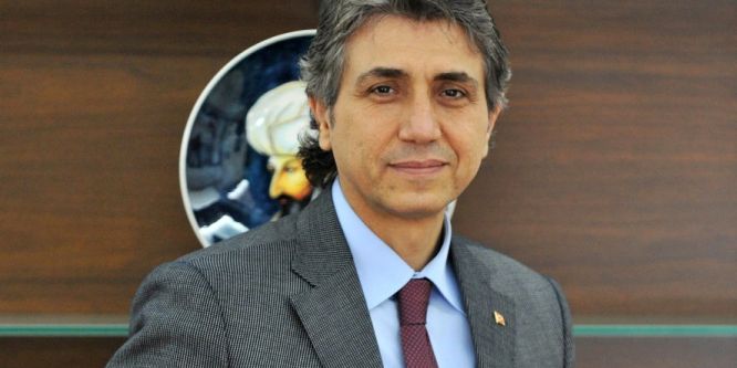 Demir’den İngiliz gazeteciye esprili cevap