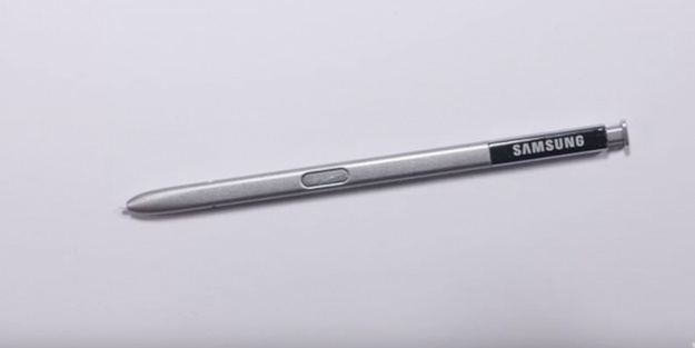 S Pen'in içinde ne var?