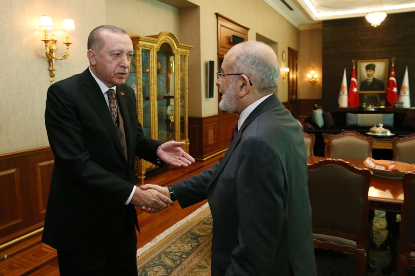 Saadet Partisi'nden flaş "yerel seçim" kararı! "AK Parti" detayı dikkat çekti