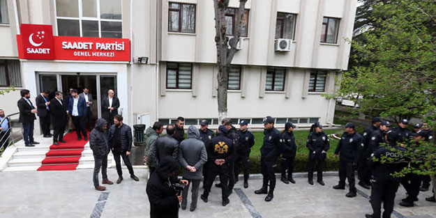 Saadet Partisi'nden tahliye açıklaması! 