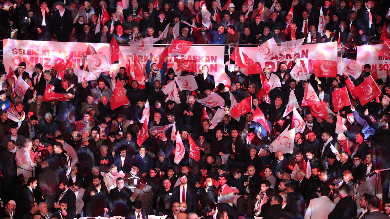 Saadet Partisi’nin yeni genel başkanı belli oldu!