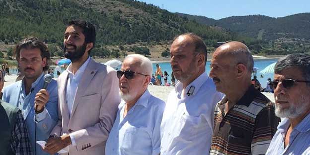 Saadet Partililer depreme yakalandı! Tekbir sesleri yükseldi