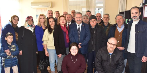 Saadet'te toplu istifa! Akşener'in ortağı Hüseyin Baş'ın BTP'sine geçtiler