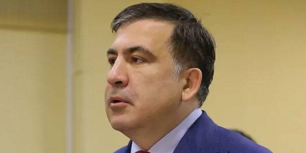 Saakaşvili, Gürcistan'a gideceğini açıkladı