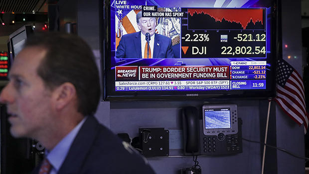 Saatler kaldı geri adım atmadı... Trump resti çekti