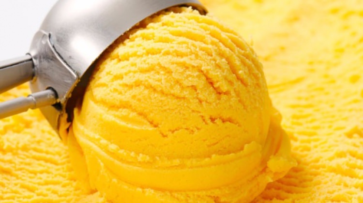 Sabah aç karna dondurma yerseniz bakın ne oluyor..