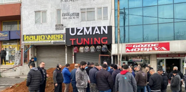 Sabah dükkanını açmaya geldiğinde şoke oldu!