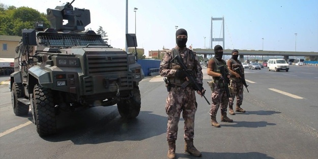 'Sabahın ilk ışıklarına kadar çarpıştık'