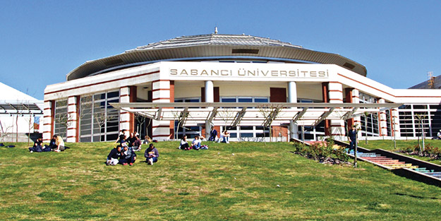 Sabancı Üniversitesi İşletme Okulları’nda Türkiye birincisi