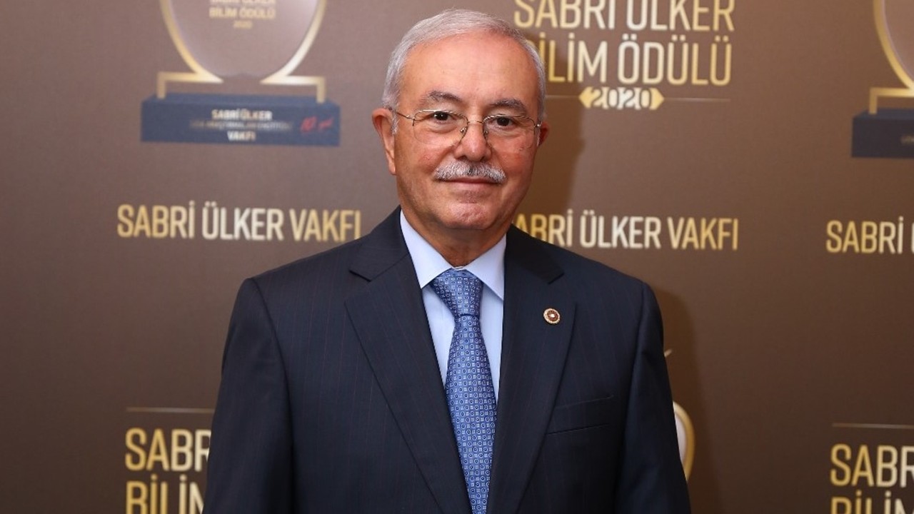 Sabri Ülker Vakfı, hekimlerin ardından eczacılar için de "Beslenme ve Beslenme İletişimi" programını başlattı