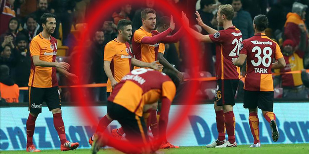 Sabri'den yönetime ve taraftara cevap!