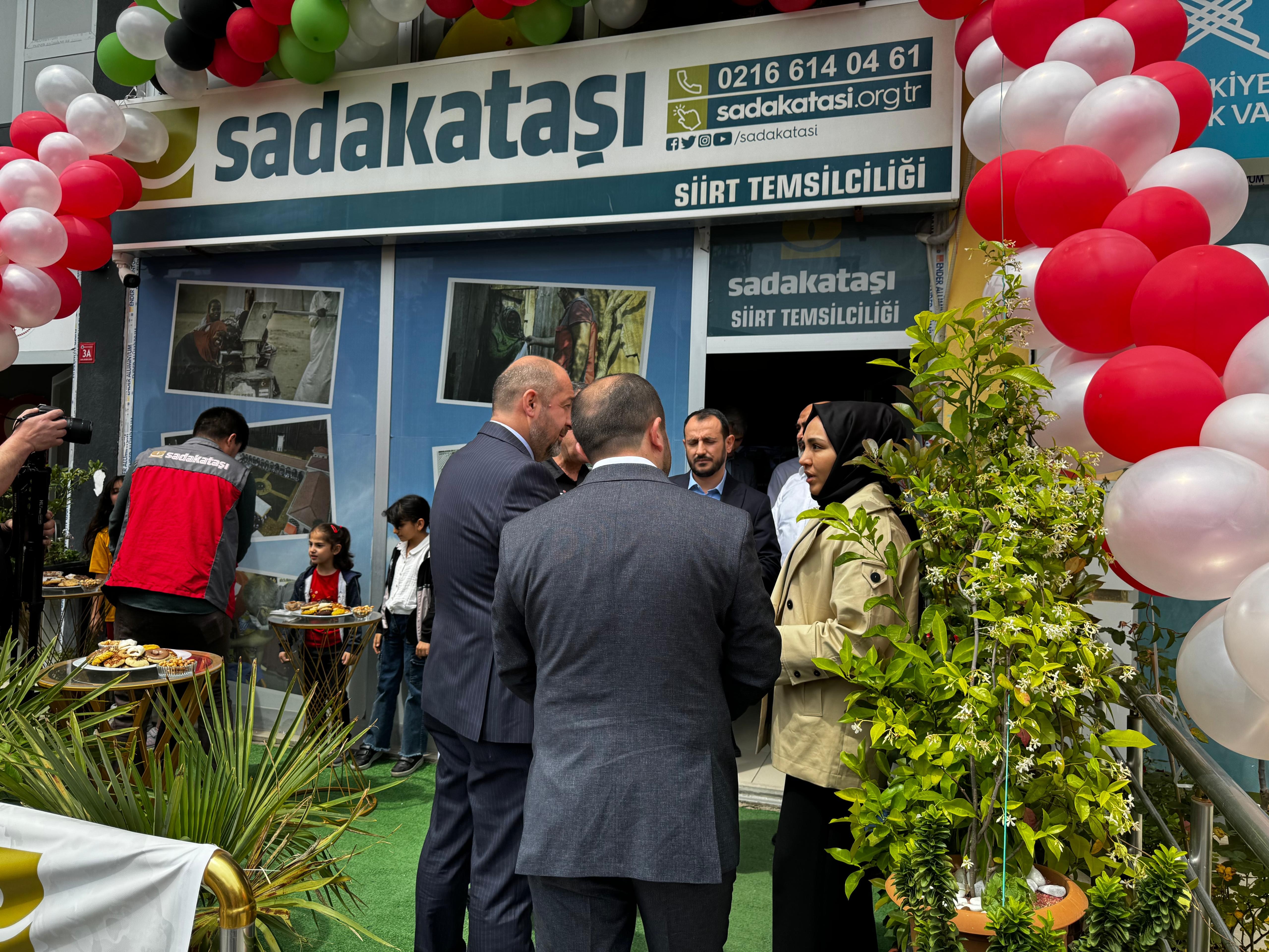 Sadakataşı Siirt’te İyilik Mağazası açılışı gerçekleştirdi