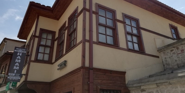 Sade bir yapı: Bartın Tarihi Şehir Hamamı