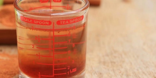 Sadece 2 malzemeden oluşan bu karışım zayıflatıyor!