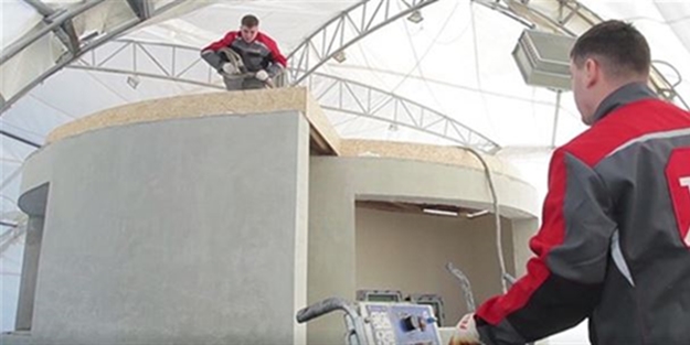 Sadece bir günde ev yaptılar!