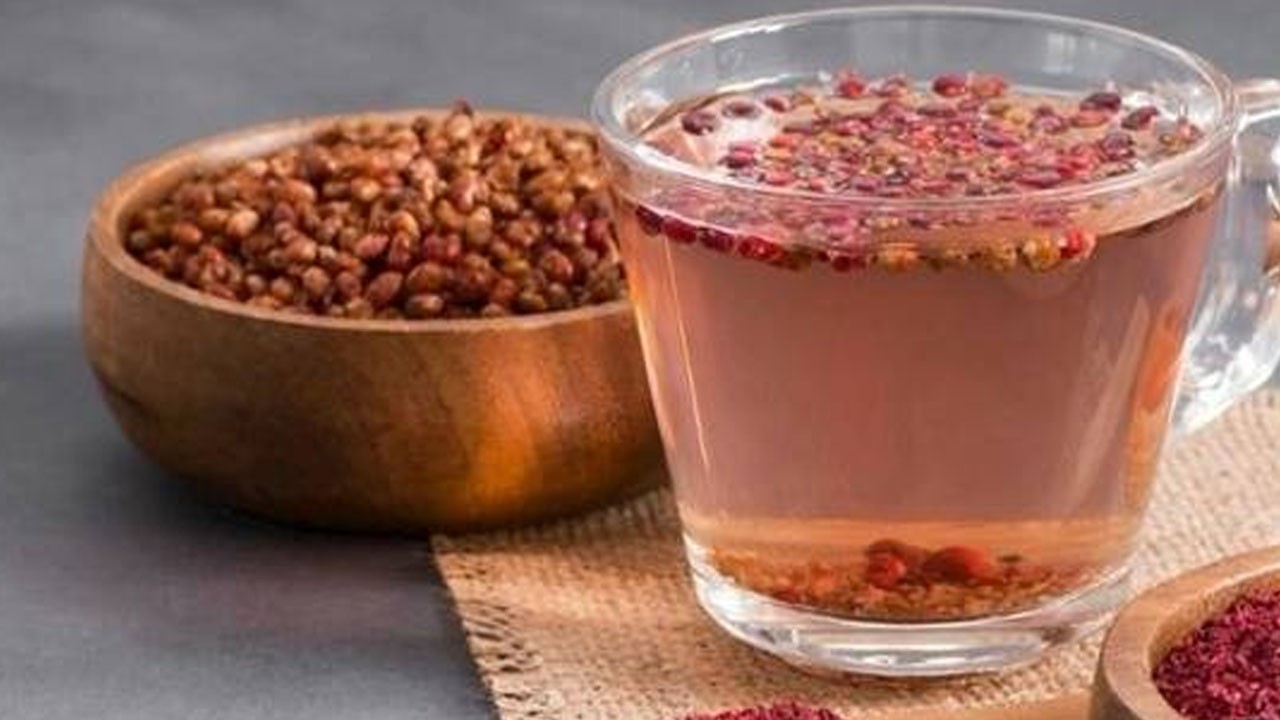 Sadece bir tatlı kaşığı yeterli: Öksürüğü anında kesiyor!