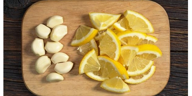 Sadece çeyrek bardak içende kolesterol kalmıyor: Kolesterolü bu kürle yok etmek mümkün